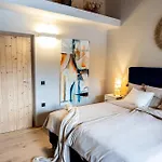 Lägenhet Atelier Luxurioeses Mit Alpinem Charme *