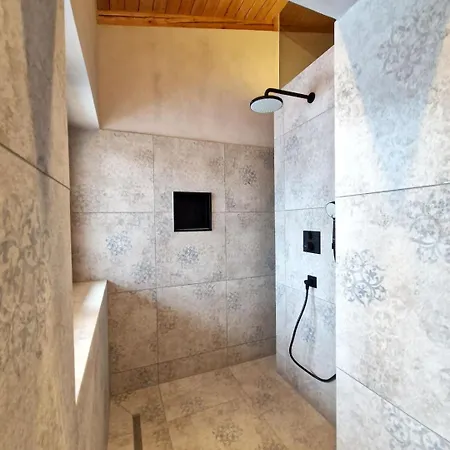 Atelier Luxurioeses Mit Alpinem Charme טלפס אים שטובל