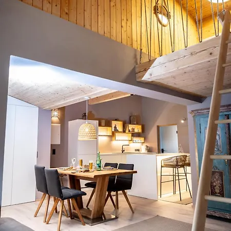 Atelier Luxurioeses Mit Alpinem Charme Apartament *