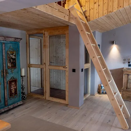 شقة Atelier Luxurioeses Mit Alpinem Charme