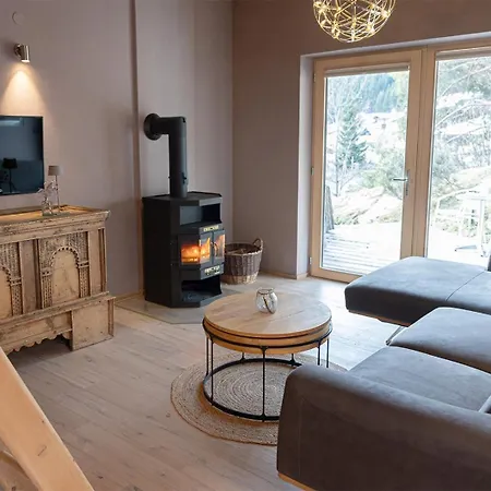 Atelier Luxurioeses Mit Alpinem Charme